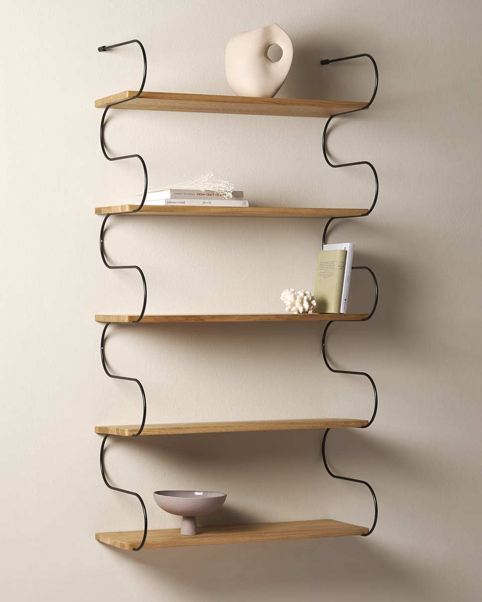 Libreria in rovere e metallo nero