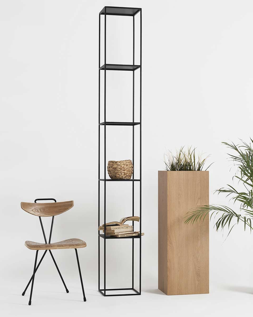 Libreria scaffale alto in metallo nero