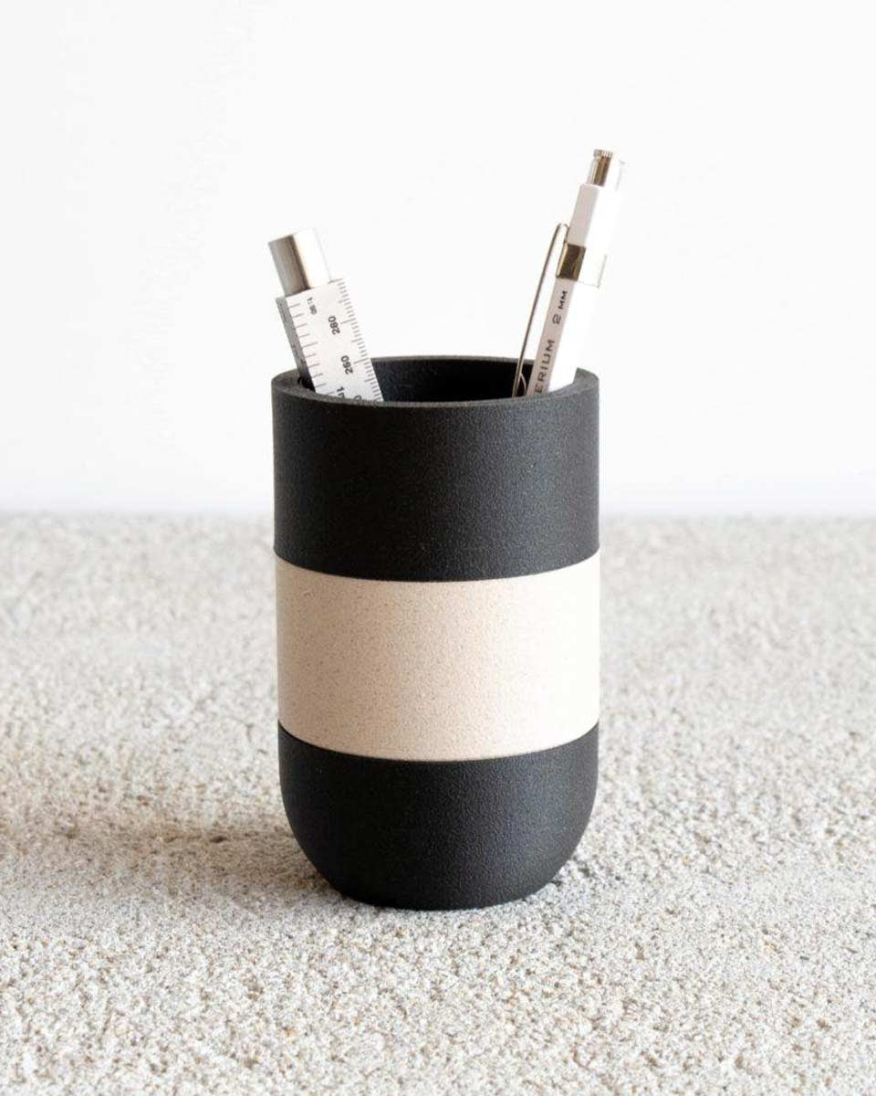 Portamatite nero e bianco avorio