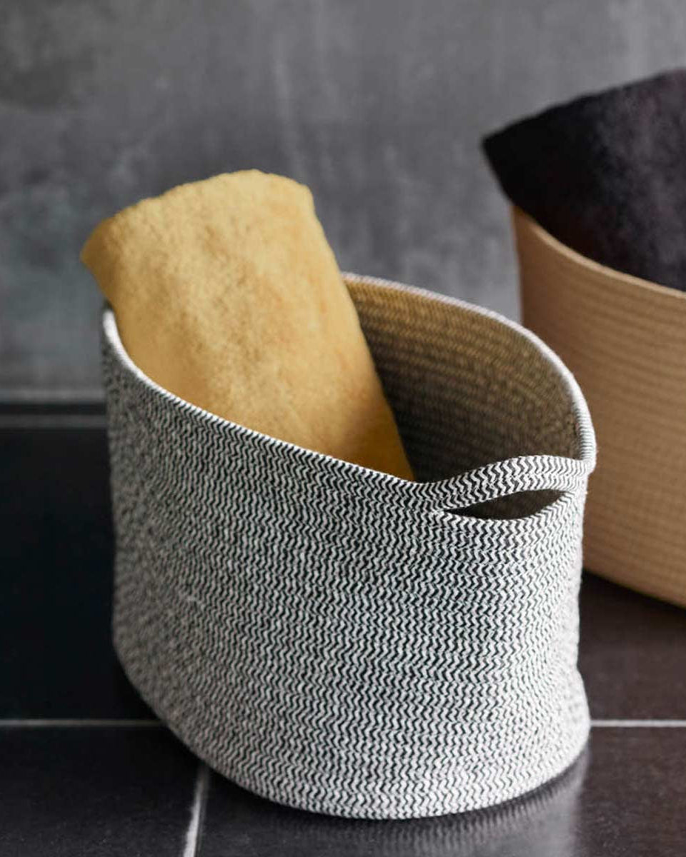 Elegante portaoggetti grigio e nero