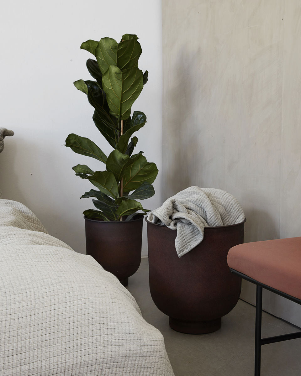 Portavasi design da esterni House Doctor