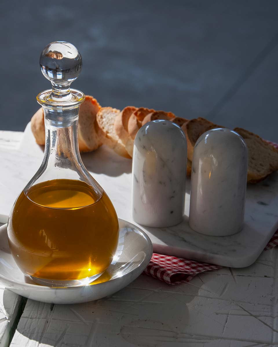 Sale e pepe in marmo