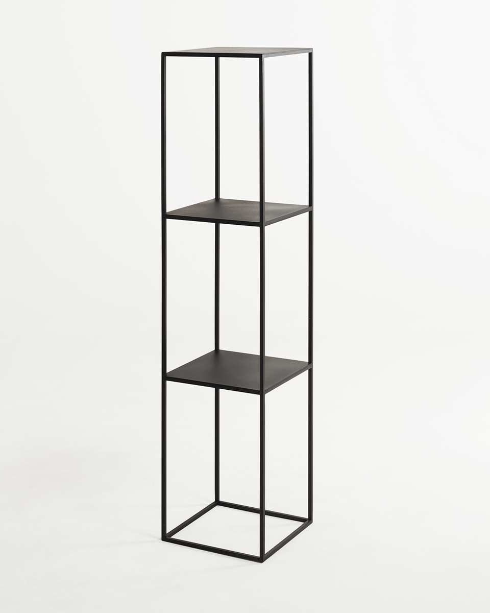 Scaffale in metallo nero