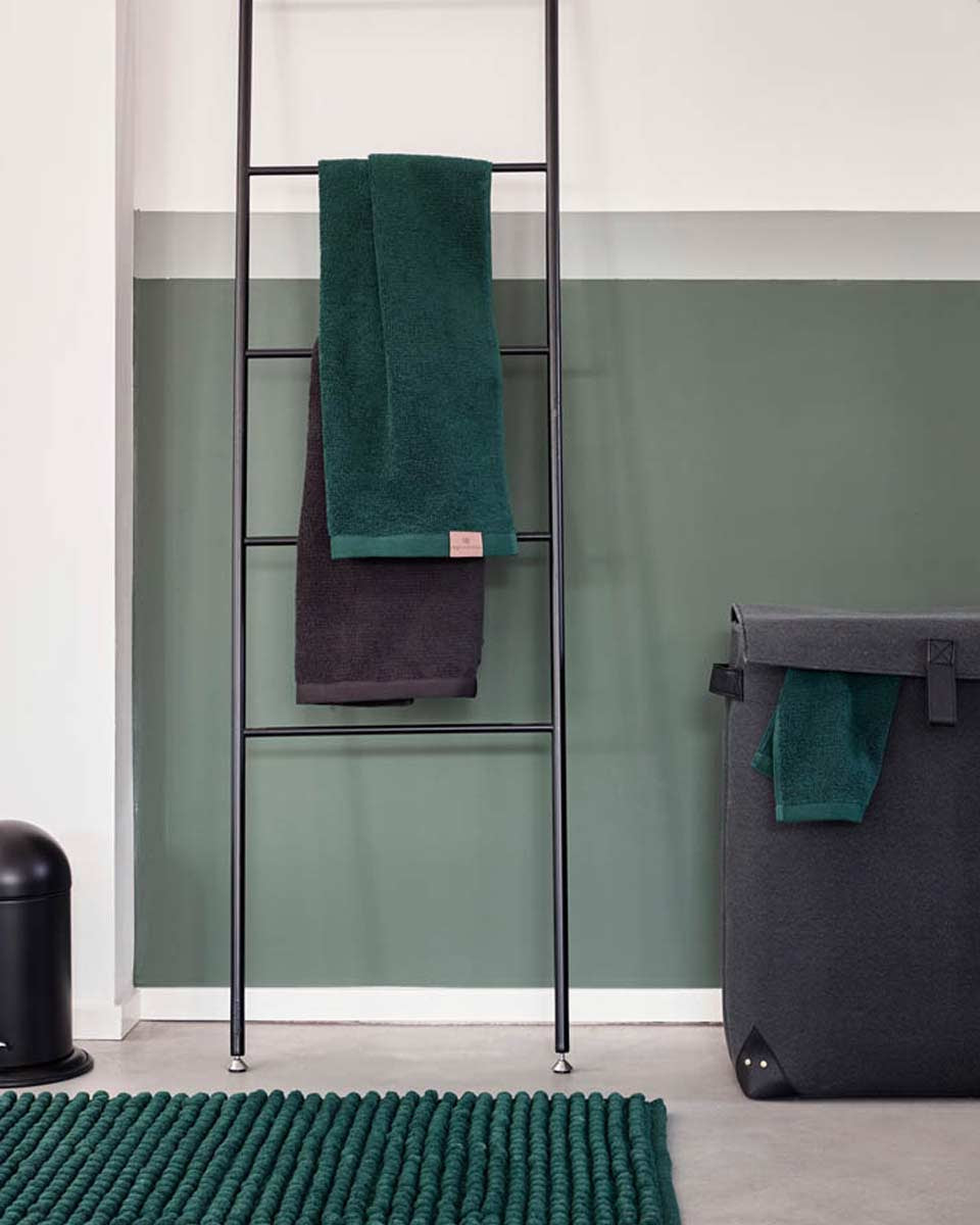 Scala porta asciugamani in metallo