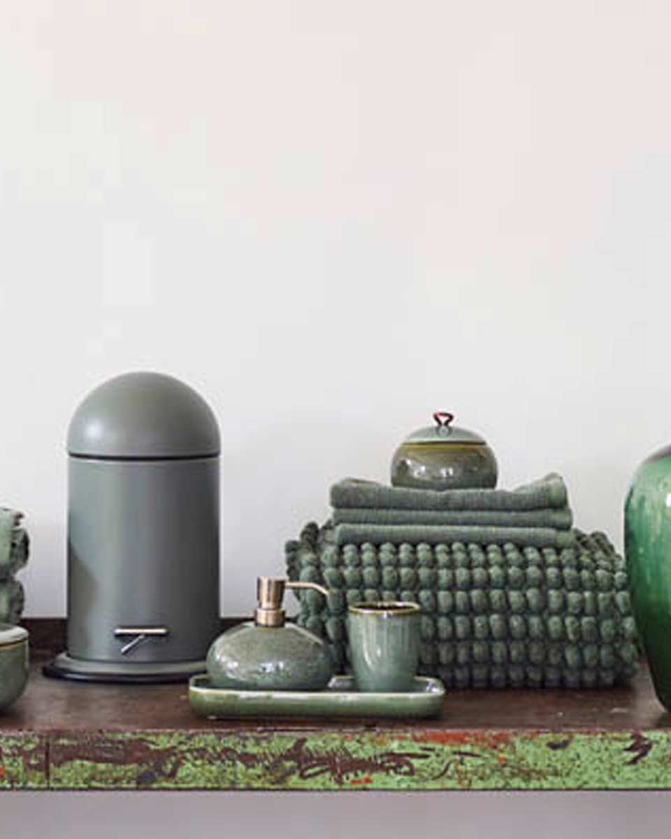 Set da bagno in ceramica verde acqua