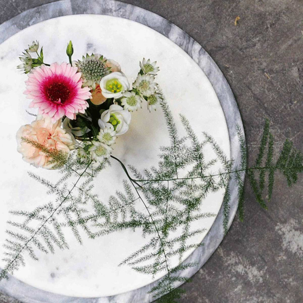 Taglieri design, accosta i taglieri bianchi e grigi della collezione Max di XLBoom