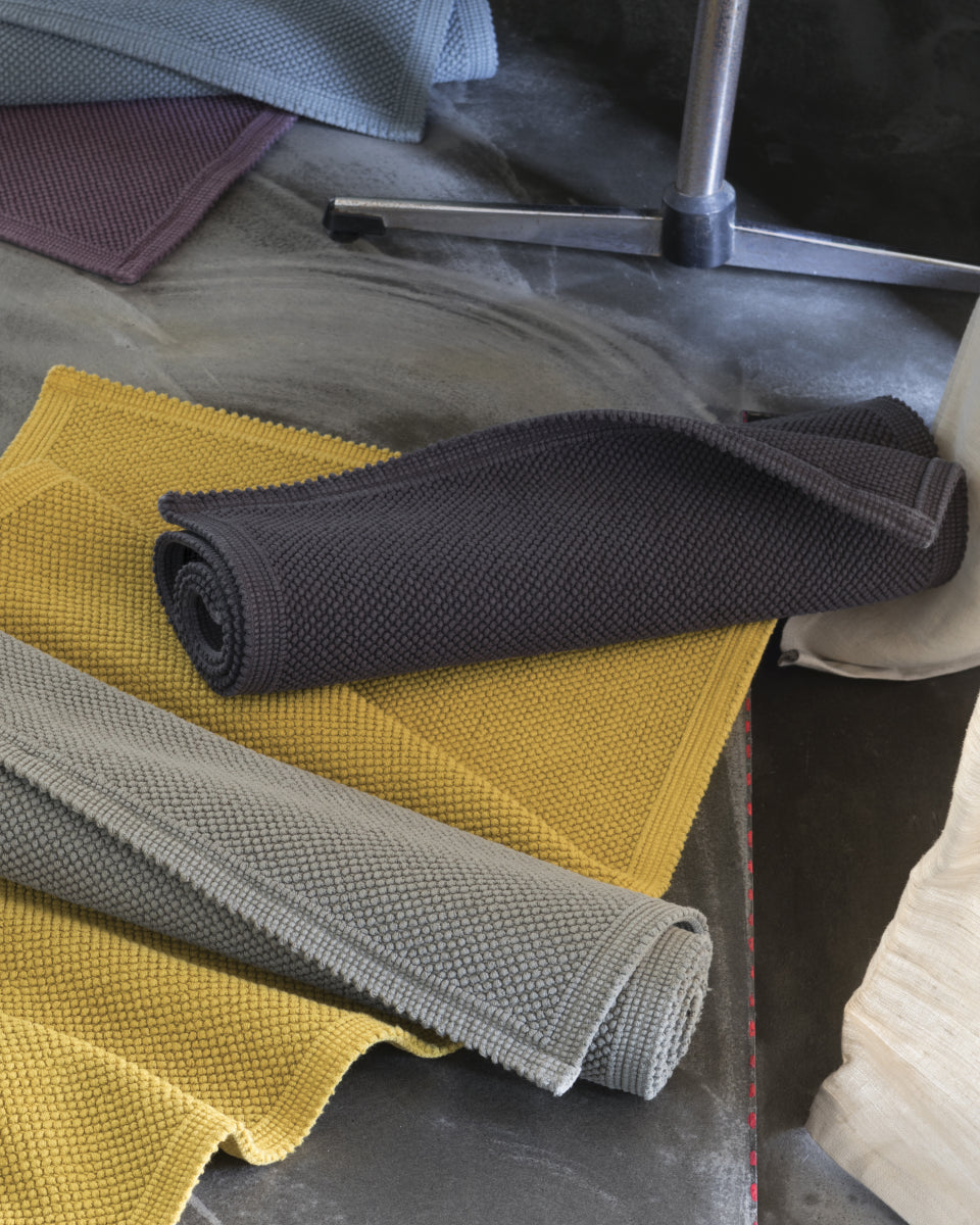 Tappeto da bagno Stonewashed Etia Carbone 54 X 110