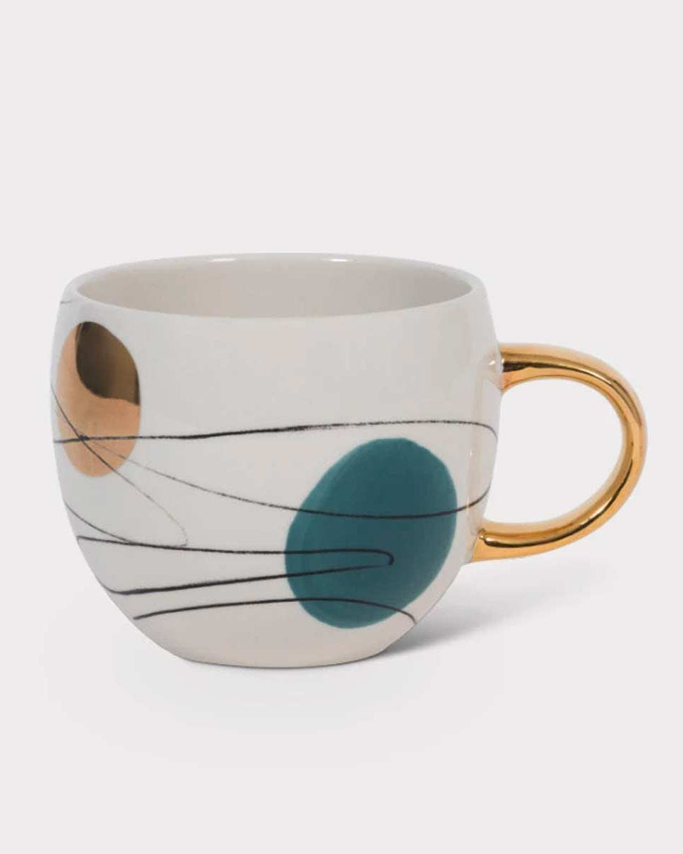 Tazza mug moderna con decorazioni e manico in oro