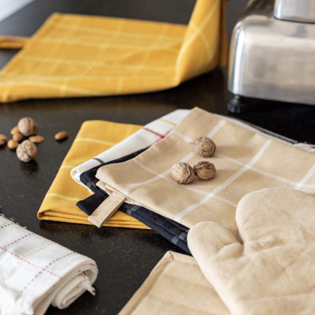 Tessili per la cucina gialli a quadri, in puro cotone