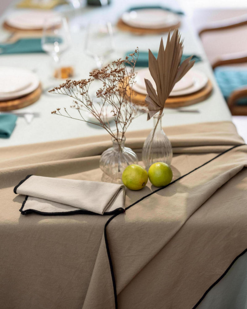 Tovaglia Grace riciclata Camel 140 X 140