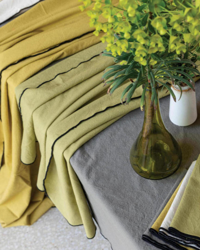 Tovaglia Grace riciclata Kaki 140 X 140