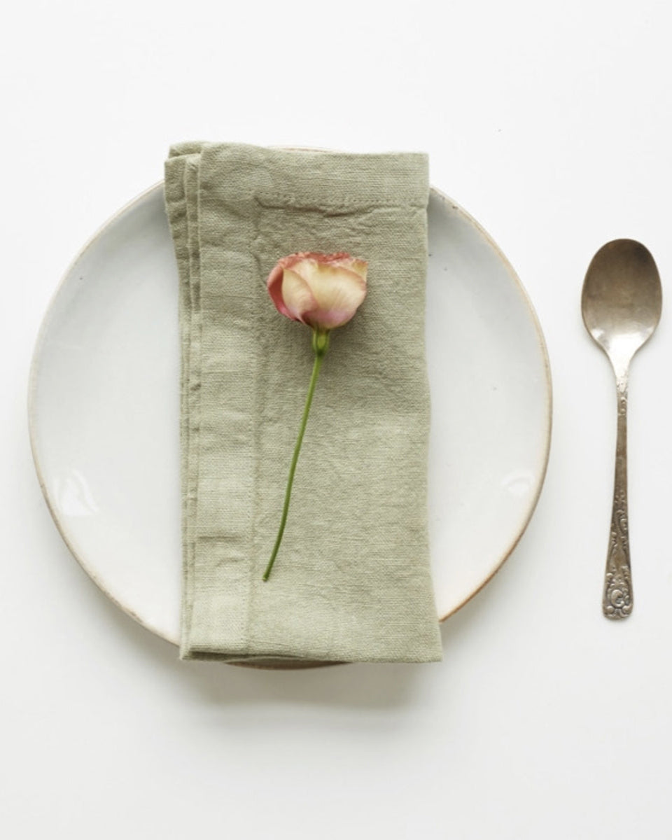 Set due tovaglioli di lino verde salvia