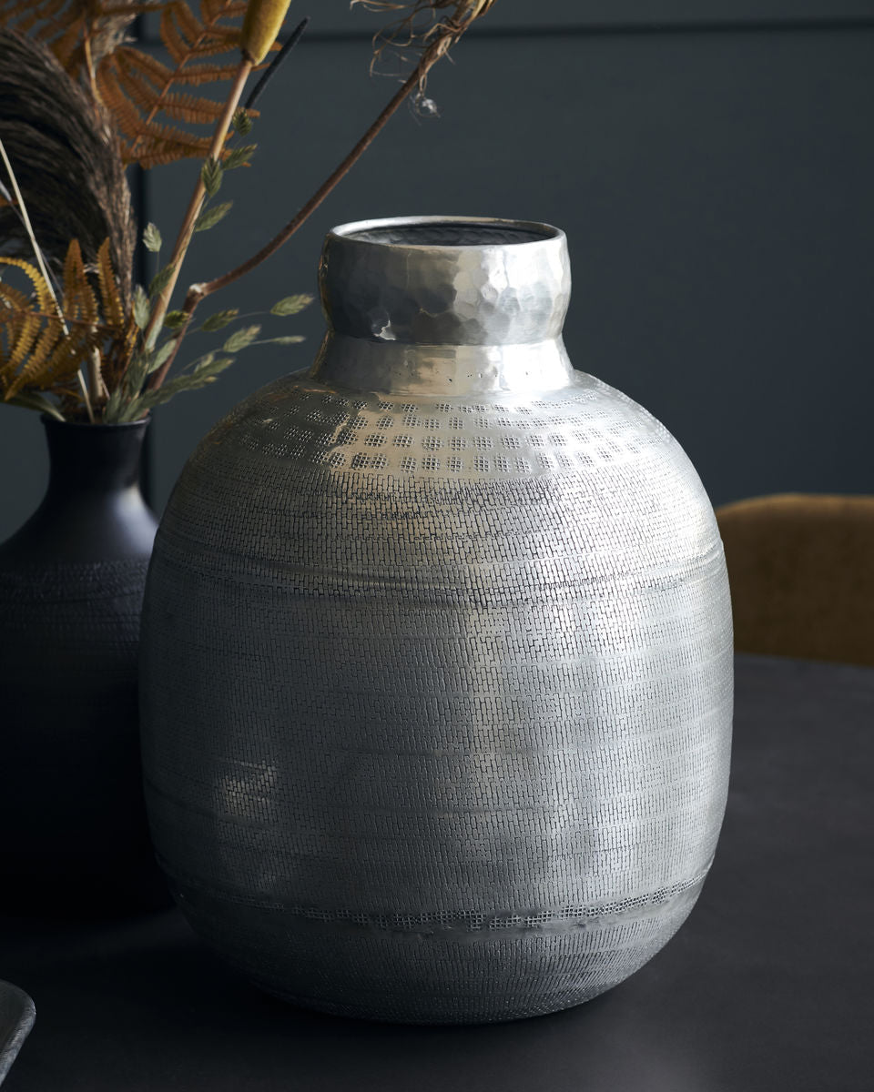 Vaso in argento anticato