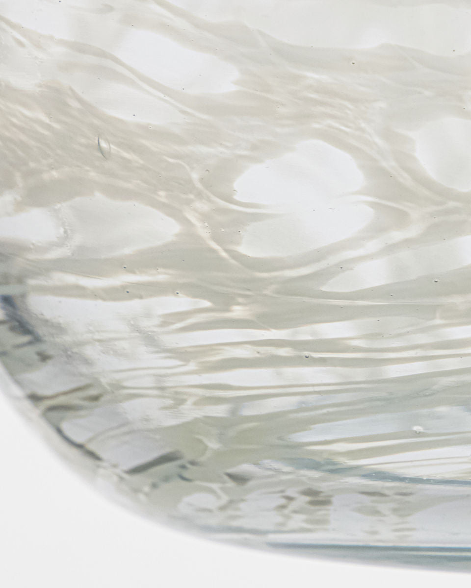 Ogni vaso ha una finitura unica