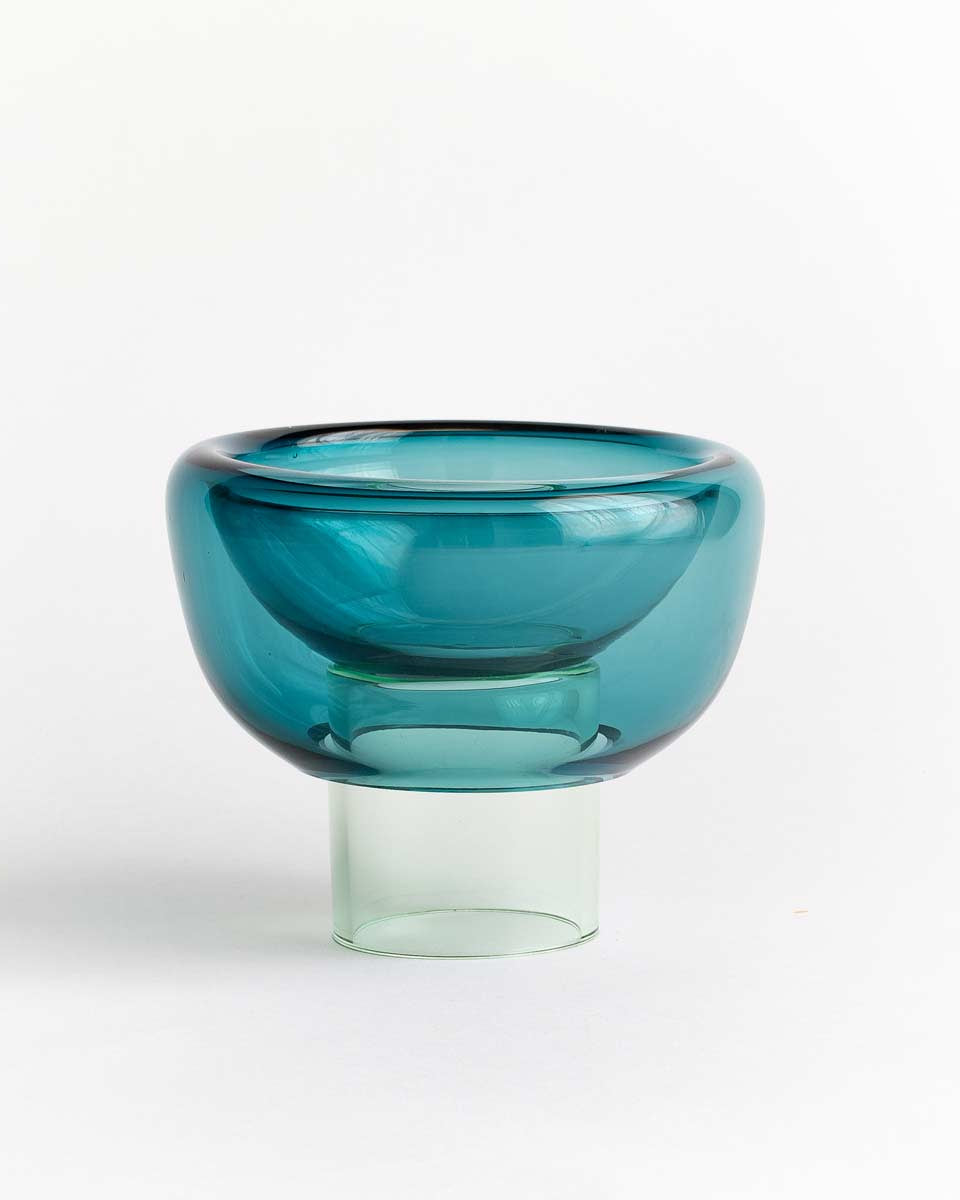 Vaso in vetro azzurro