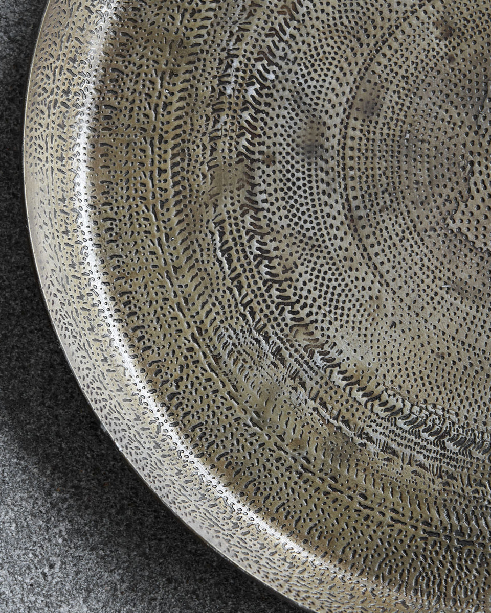 Vassoio in ottone anticato